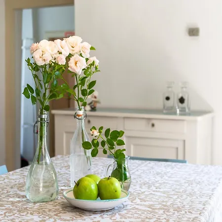 Appartement In Centro Storico A Cannero Riviera