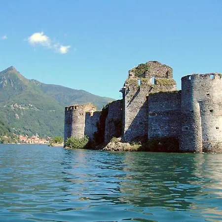 In Centro Storico A Cannero Riviera