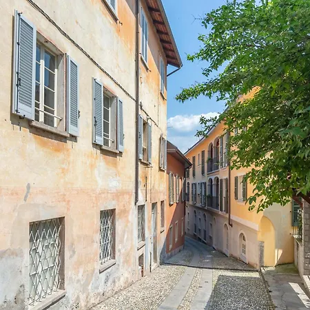 In Centro Storico A Appartement Cannero Riviera