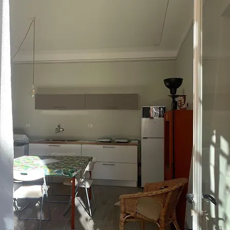 Appartement In Centro Storico A Cannero Riviera