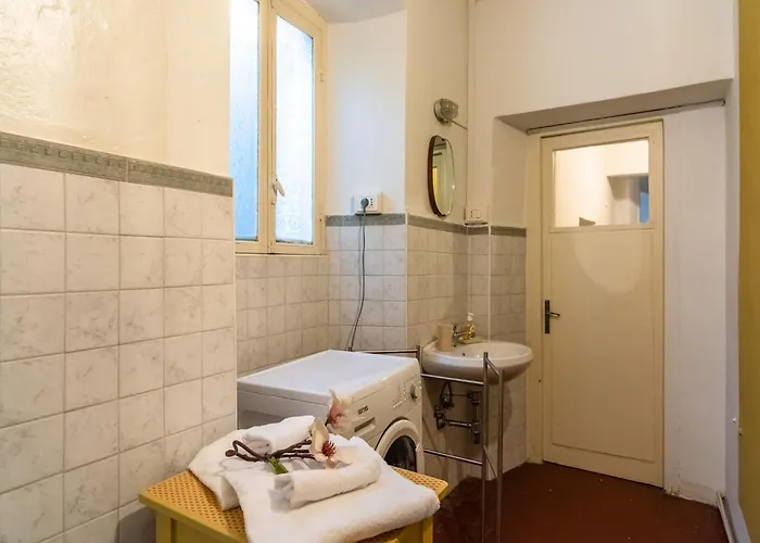 In Centro Storico A * Cannero Riviera