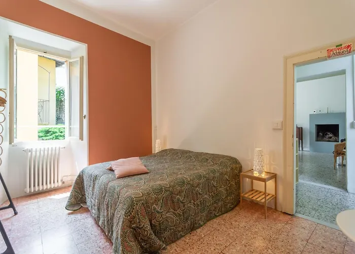 In Centro Storico A Cannero Riviera